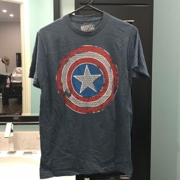 Marvel Other - Captain America tshirt